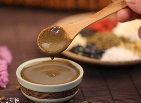 五谷粉可以放冰箱嗎 五谷粉保質(zhì)期多久 五谷粉可以放冰箱嗎 五谷粉保質(zhì)期多久