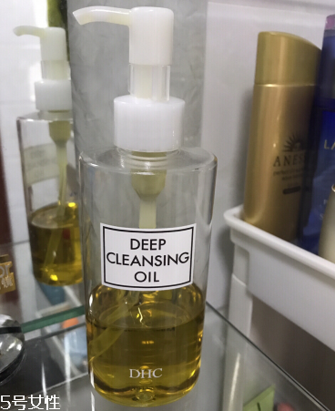 芙麗芳絲卸妝油和fancl卸妝油哪個(gè)好 七款網(wǎng)紅卸妝產(chǎn)品 芙麗芳絲卸妝油和fancl卸妝油哪個(gè)好 七款網(wǎng)紅卸妝產(chǎn)品