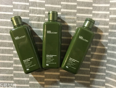 菌菇水對(duì)閉口有用嗎 菌菇水可以當(dāng)日常水嗎 菌菇水對(duì)閉口有用嗎 菌菇水可以當(dāng)日常水嗎