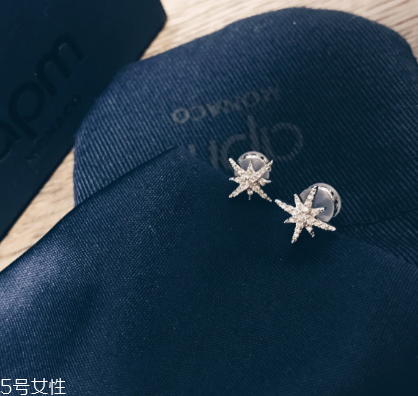 耳釘有異味怎么清洗？耳釘有異味清洗方法