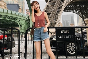 短褲怎么穿好看？短褲搭配技巧