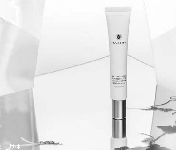 harnn防曬霜2018新版要卸妝嗎？harnn防曬霜適合膚質(zhì)