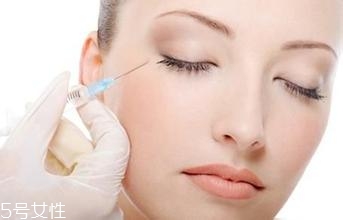 打玻尿酸后多久能喝酒 打玻尿酸后飲食注意事項(xiàng) 打玻尿酸后多久能喝酒 打玻尿酸后飲食注意事項(xiàng)