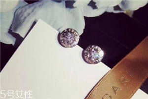 耳釘銀針黑了還能帶嗎？耳釘銀針黑了能繼續(xù)戴嗎？