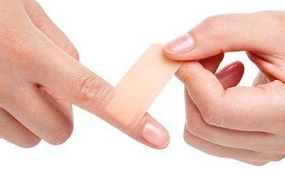 創(chuàng)可貼會留疤嗎？創(chuàng)口貼貼了能不留疤嗎？