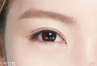 初學(xué)者怎么畫(huà)出自然的眉毛 新手畫(huà)眉毛3個(gè)步驟 初學(xué)者怎么畫(huà)出自然的眉毛 新手畫(huà)眉毛3個(gè)步驟