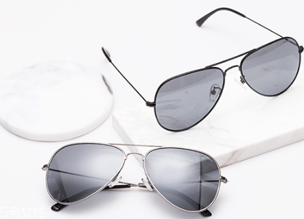 太陽鏡能防藍光嗎？太陽鏡防不防藍光？