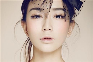 怎么涂口紅沒有唇紋 怎么涂口紅不干沒唇紋