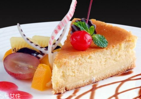 芝士蛋糕熱量高嗎 吃芝士蛋糕會(huì)發(fā)胖嗎 芝士蛋糕熱量高嗎 吃芝士蛋糕會(huì)發(fā)胖嗎
