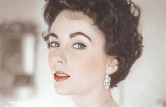 玻尿酸豐唇一周不變軟是什么原因 玻尿酸豐唇后要注意 玻尿酸豐唇一周不變軟是什么原因 玻尿酸豐唇后要注意