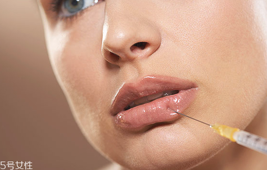 玻尿酸豐唇一周不變軟是什么原因 玻尿酸豐唇后要注意 玻尿酸豐唇一周不變軟是什么原因 玻尿酸豐唇后要注意