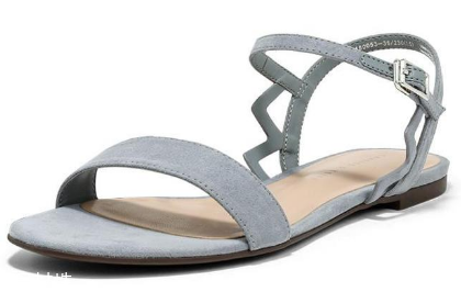 腳寬的人適合穿什么涼鞋？腳胖穿什么涼鞋好看？