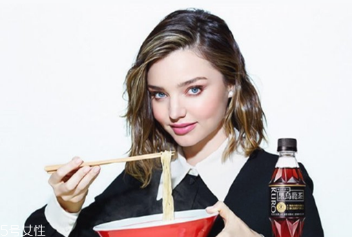 瑞藍(lán)玻尿酸是大分子的嗎 玻尿酸大分子和小分子的區(qū)別 瑞藍(lán)玻尿酸是大分子的嗎 玻尿酸大分子和小分子的區(qū)別