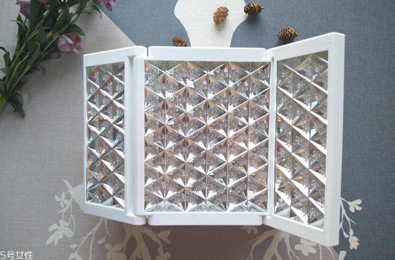 大排燈美容儀能照身體嗎 大排燈美容儀能治痘痘嗎 大排燈美容儀能照身體嗎 大排燈美容儀能治痘痘嗎