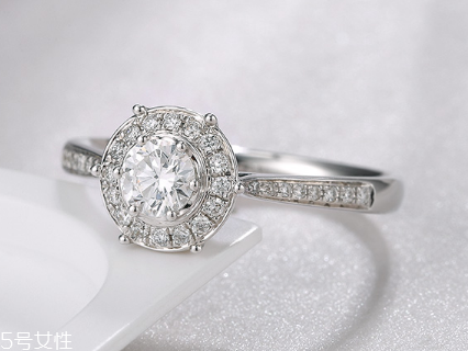 金大福鉆戒多少錢(qián)？金大福鉆戒價(jià)位