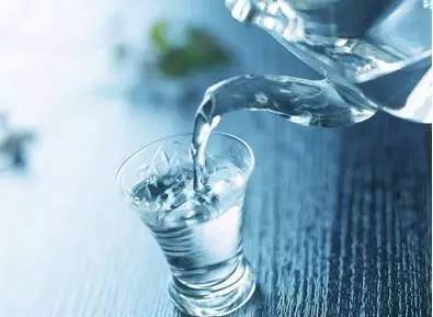 是什么壞習(xí)慣容易導(dǎo)致長(zhǎng)痘痘 是什么壞習(xí)慣容易導(dǎo)致長(zhǎng)痘痘