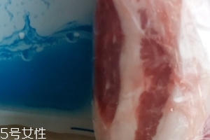 黑豬肉與白豬肉區(qū)別 黑豬肉與白豬肉哪個好吃？