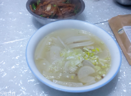 黑豬肉與白豬肉區(qū)別 黑豬肉與白豬肉哪個好吃？