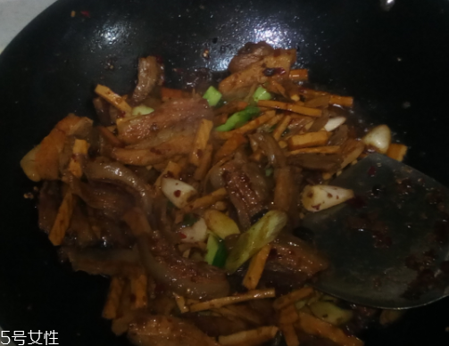 黑豬肉好吃嗎？黑豬肉味道怎么樣？