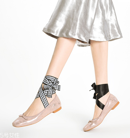 今年流行什么樣的芭蕾舞鞋？芭蕾舞鞋流行什么樣的？