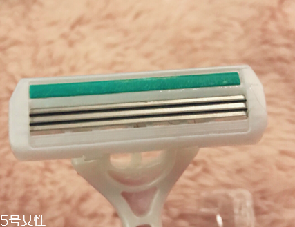 silkpro和silkn哪個好 silkn脫毛儀使用次數(shù)是多少 silkpro和silkn哪個好 silkn脫毛儀使用次數(shù)是多少