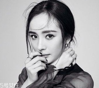 鯰魚須劉海怎么處理 鯰魚須劉海簡單打造方法 鯰魚須劉海怎么處理 鯰魚須劉海簡單打造方法