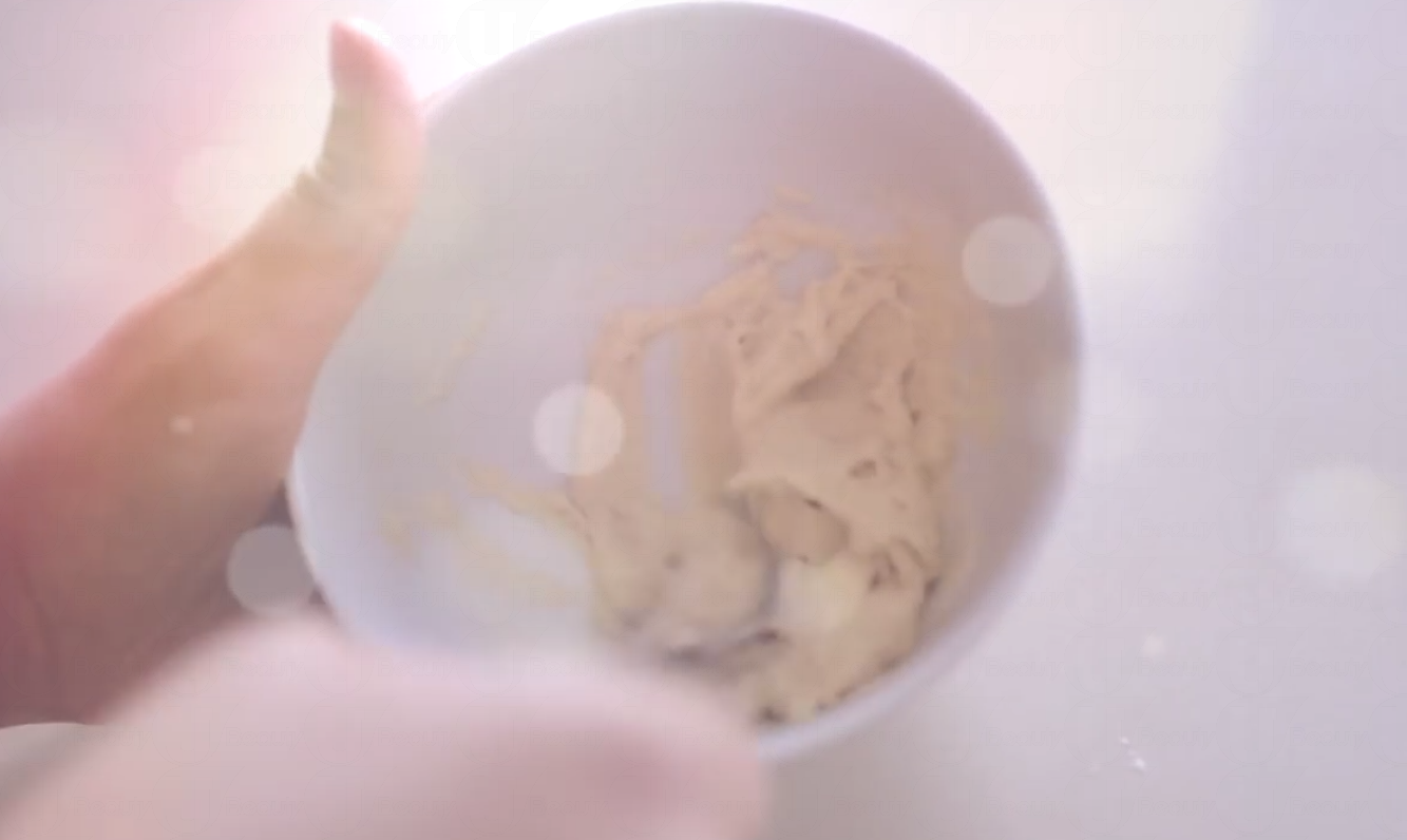 女生嘴上長小胡子怎么去掉 4種天然去除法 女生嘴上長小胡子怎么去掉 4種天然去除法