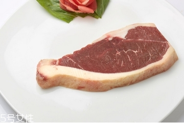 西冷牛排幾分熟最好吃？西冷牛排吃幾分熟？