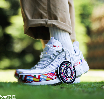 耐克國旗印花系列鞋子多少錢_有哪幾款？