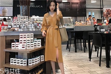 胳膊粗穿什么連衣裙？胳膊粗適合什么連衣裙？