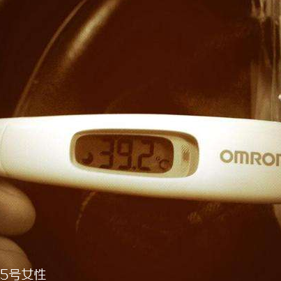 體溫計(jì)是熱脹冷縮嗎？體溫計(jì)原理