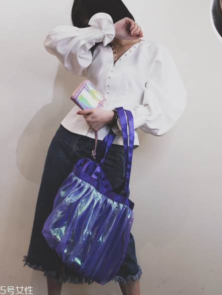 夏天穿紫色好看嗎？夏季紫色穿搭圖片