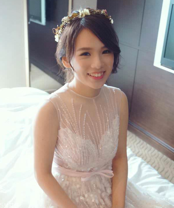 新娘劉海什么長(zhǎng)度最好 新娘頭發(fā)多長(zhǎng)最好