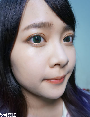 氣墊粉餅和蜜粉的區(qū)別 氣墊粉餅和蜜粉妝面效果圖 氣墊粉餅和蜜粉的區(qū)別 氣墊粉餅和蜜粉妝面效果圖