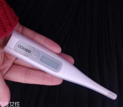 歐姆龍體溫計怎么換電池？歐姆龍體溫計沒電了怎么辦？