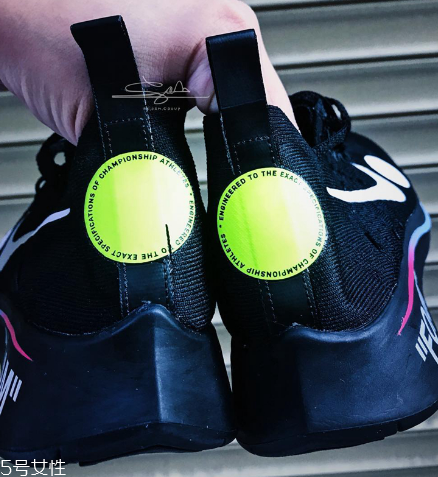 off white聯(lián)名nike zoom fly足球鞋發(fā)售日期_多少錢？