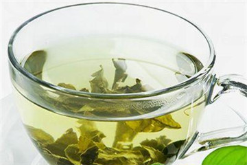 綠茶護(hù)膚品的功效與作用 自制綠茶護(hù)膚品教程 綠茶護(hù)膚品的功效與作用 自制綠茶護(hù)膚品教程