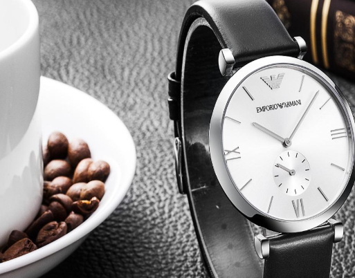 阿瑪尼手表和天梭手表哪個(gè)好？阿瑪尼手表和天梭哪個(gè)檔次高