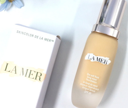 阿瑪尼粉底液和lamer海藍(lán)之謎哪個(gè)好？