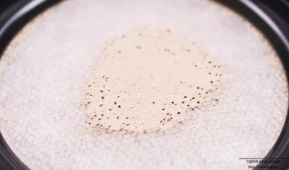 阿瑪尼粉底液和氣墊哪個好？阿瑪尼氣墊完勝粉底液