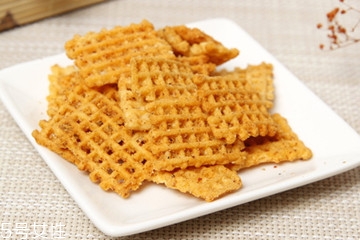 鍋巴熱量高嗎 一袋鍋巴的熱量 鍋巴熱量高嗎 一袋鍋巴的熱量