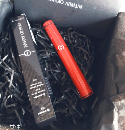 阿瑪尼唇釉是什么味道？阿瑪尼唇釉有味道嗎？