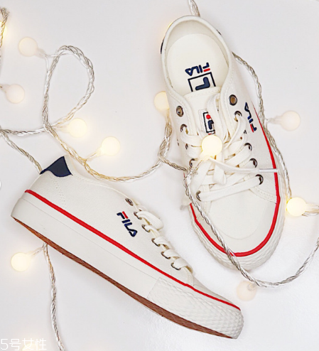 fila被安踏收購了嗎？斐樂是安踏旗下的嗎？