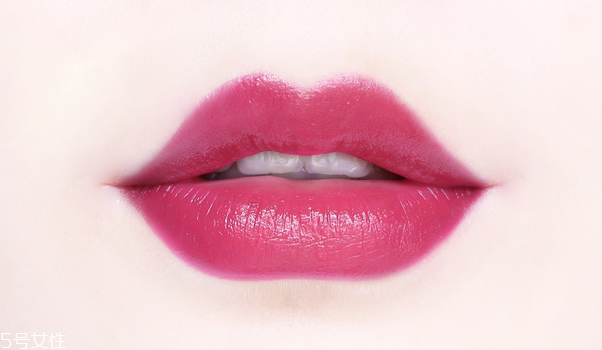 人魚之水口紅好用嗎 人魚之水鉆石口紅價格多少錢 人魚之水口紅好用嗎 人魚之水鉆石口紅價格多少錢