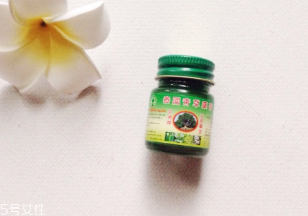 青草膏小孩可以用嗎 無比滴和青草膏哪個(gè)好