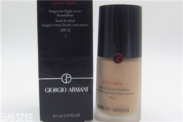 阿瑪尼權力粉底液5是黃幾白 阿瑪尼權力粉底液使用感 阿瑪尼權力粉底液5是黃幾白 阿瑪尼權力粉底液使用感