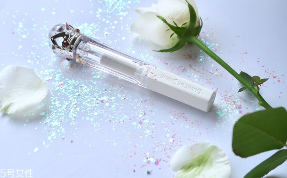 人魚之水口紅好用嗎 人魚之水鉆石口紅價格多少錢 人魚之水口紅好用嗎 人魚之水鉆石口紅價格多少錢