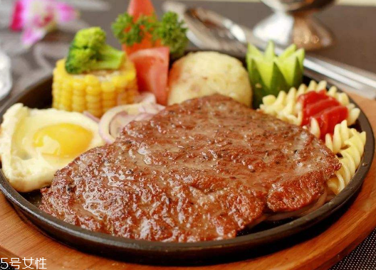 菲力牛排和西冷牛排哪個好吃？