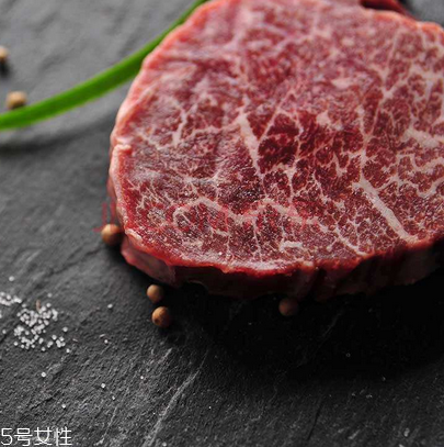 菲力牛排如何腌制？菲力牛排腌制方法