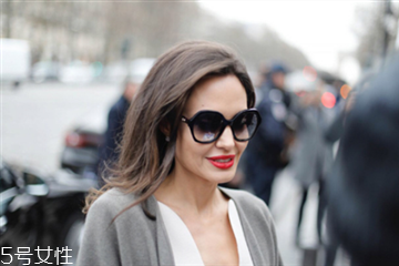 mac正紅色是幾號(hào) mac口紅正紅色色號(hào)推薦 mac正紅色是幾號(hào) mac口紅正紅色色號(hào)推薦